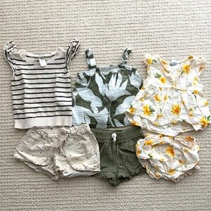 Bundle of 3 short/top sets 12-18 months